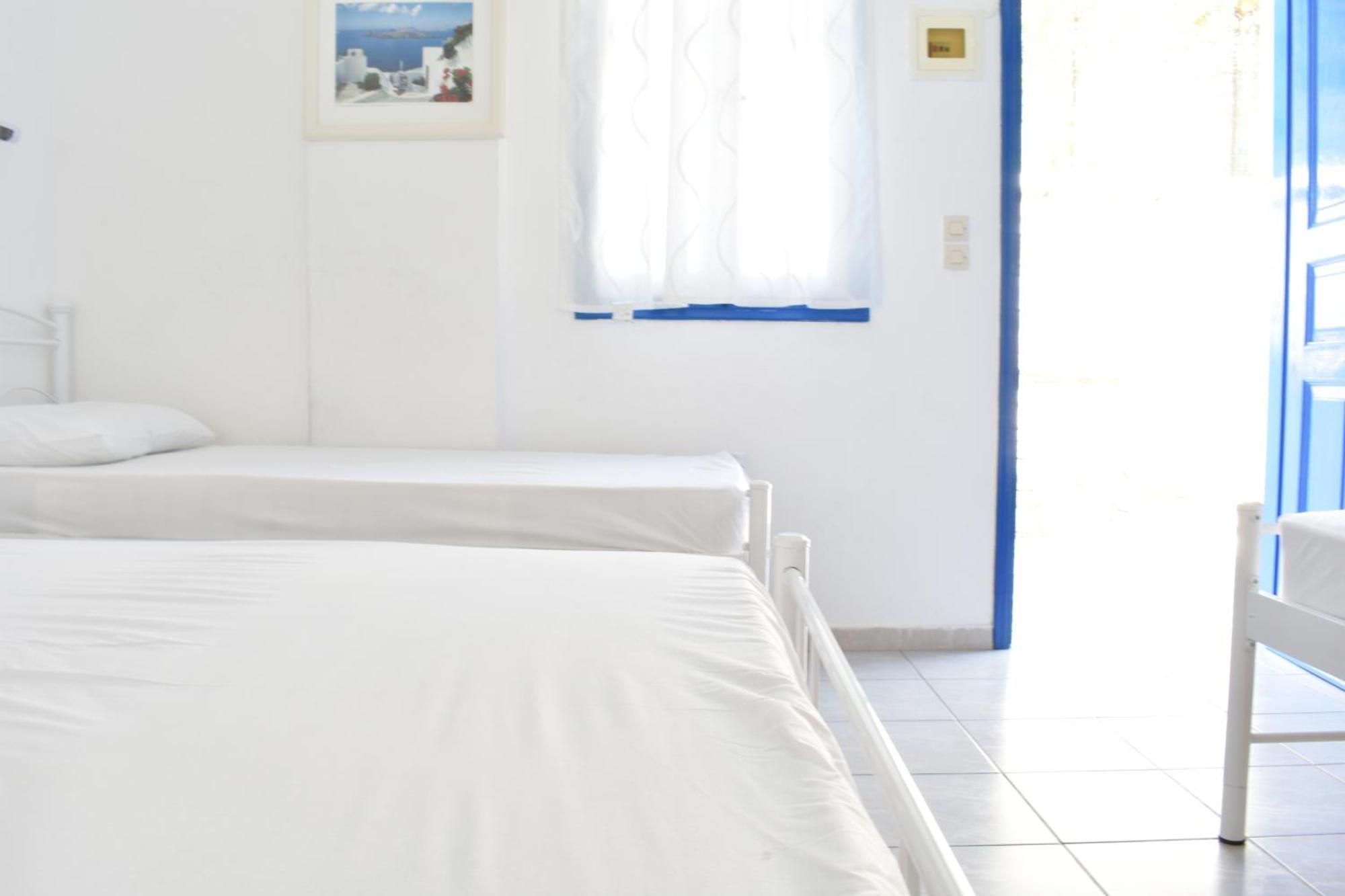 Blue Horizon Ios Otel Oda fotoğraf