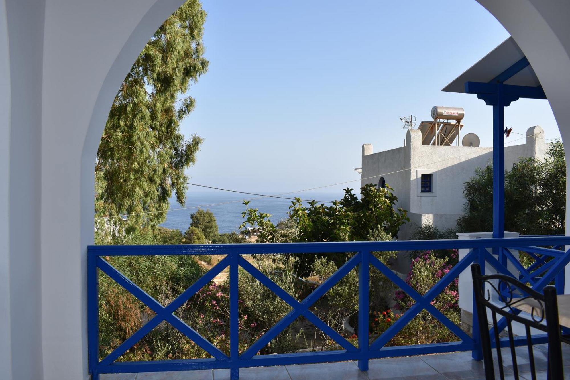 Blue Horizon Ios Otel Oda fotoğraf